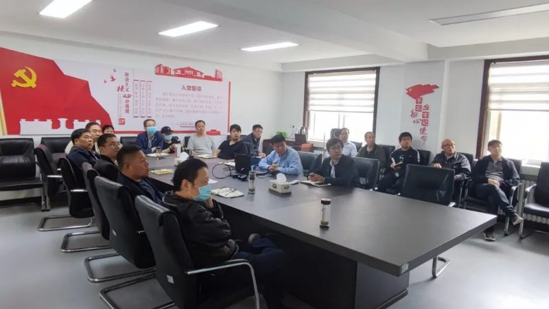 小标题：领导力培训，企业发展的关键要素