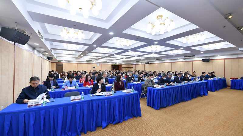 小标题：企业培训的必要性
